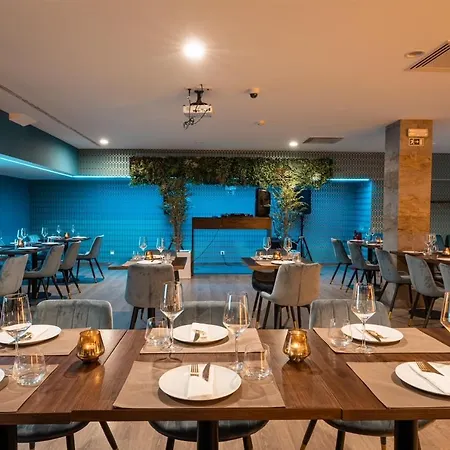 137 Luxresidence Apartment