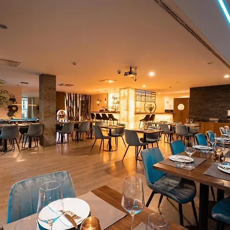 137 Luxresidence Apartment